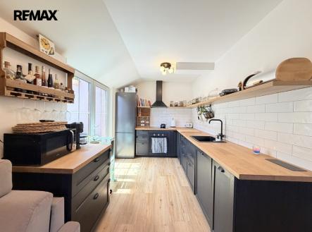 Prodej bytu, 4+kk, 88 m²