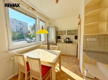 Pronájem bytu, 4+1, 80 m²