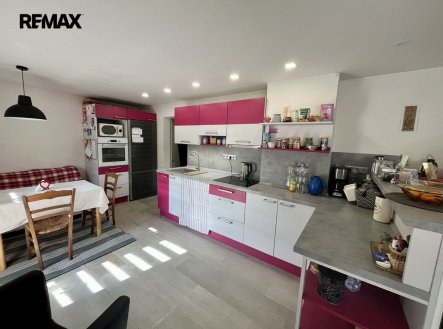 Prodej domu/vily, 200 m²