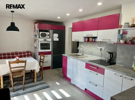 Prodej domu/vily, 200 m²