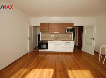 Pronájem bytu, 1+kk, 33 m²