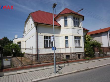 Prodej - dům/vila, 217 m²