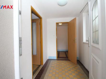 Pronájem bytu, 3+kk, 80 m²