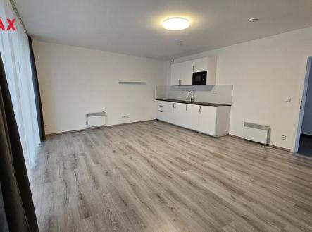 Pronájem bytu, 1+kk, 32 m²