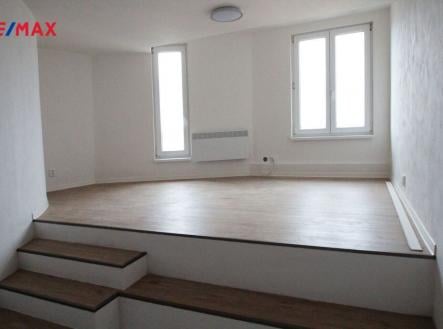 Pronájem bytu, 1+kk, 26 m²