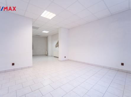 Pronájem - kanceláře, 42 m²