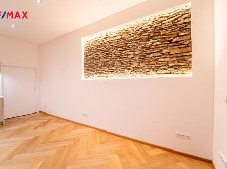 Pronájem - kanceláře, 43 m²