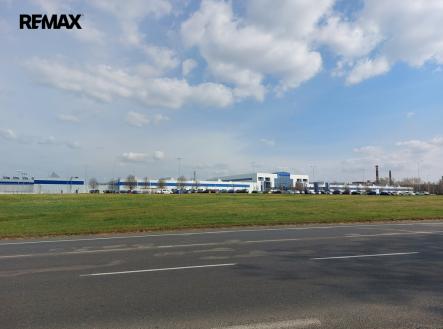 Prodej pozemku pro komerční výstavbu, 8 994 m²