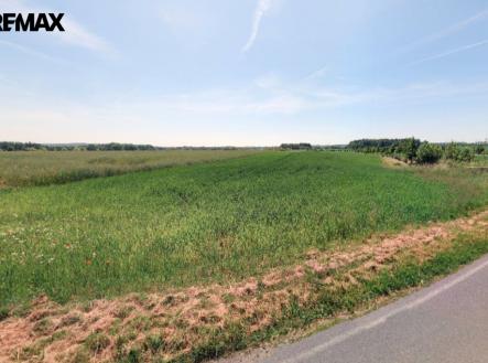 Prodej pozemku pro bydlení, 3 953 m²