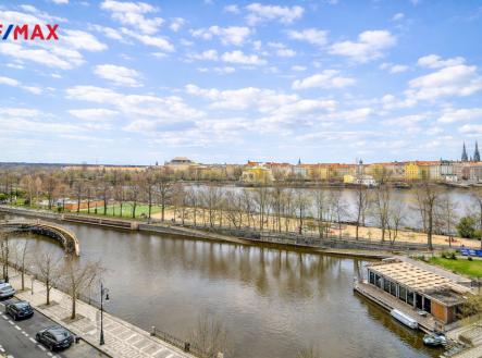 Prodej bytu, 3+1, 115 m²