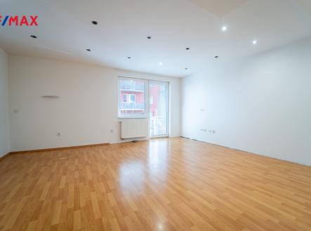 Pronájem bytu, 1+kk, 43 m²