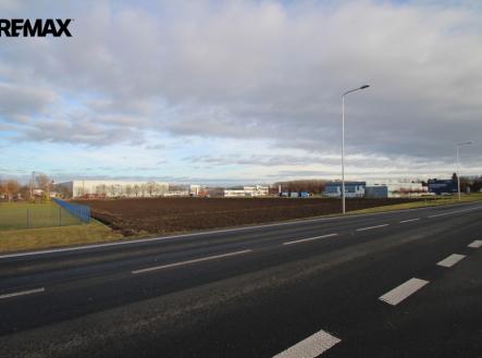 Prodej pozemku pro komerční výstavbu, 15 659 m²