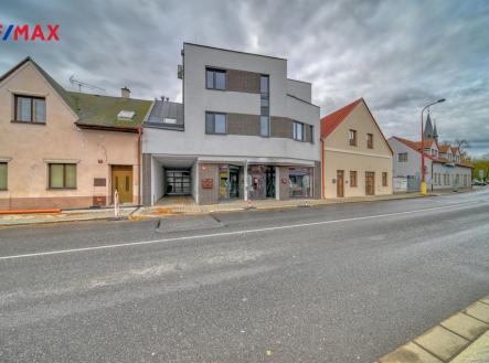 Pronájem bytu, 1+kk, 58 m²