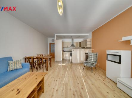 Pronájem bytu, 3+kk, 86 m²