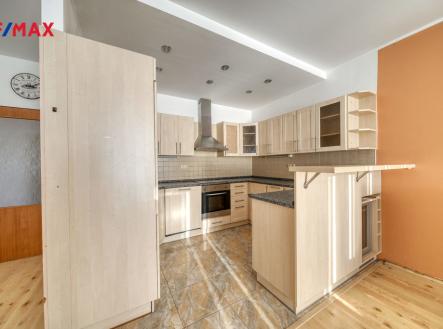 Pronájem bytu, 3+kk, 86 m²