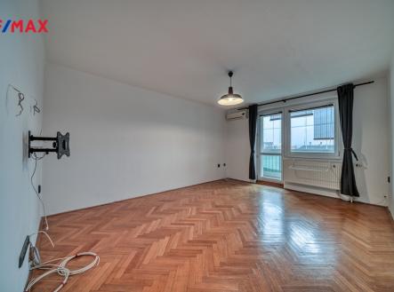 Pronájem bytu, 2+1, 56 m²