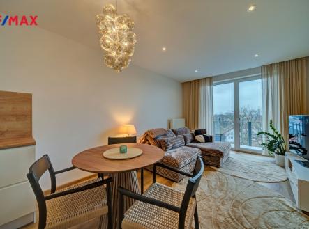 Pronájem bytu, 3+kk, 68 m² obrázek