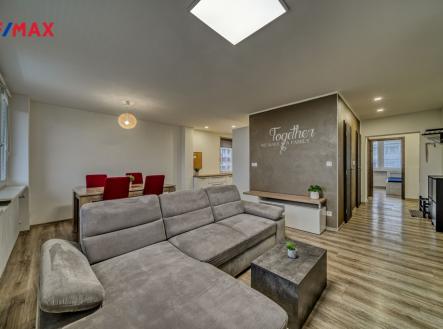 Pronájem bytu, 3+kk, 68 m²