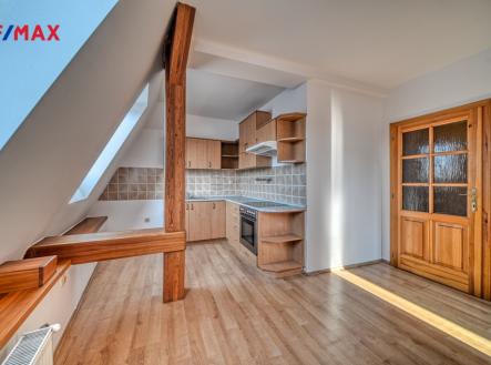 Pronájem bytu, 2+kk, 63 m²