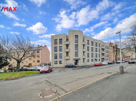 Pronájem bytu, 2+kk, 38 m²