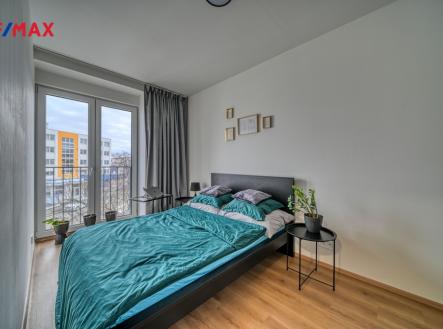 Pronájem bytu, 2+kk, 38 m²