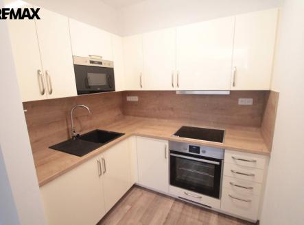 Pronájem bytu, 2+kk, 50 m²