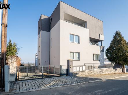 Pronájem bytu, 3+kk, 106 m²