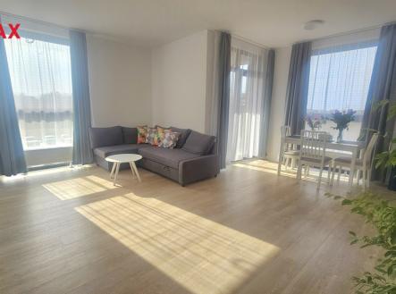 Pronájem bytu, 2+kk, 71 m²