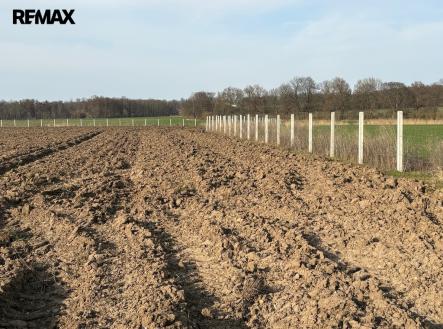 Prodej pozemku, ostatní, 9 979 m²