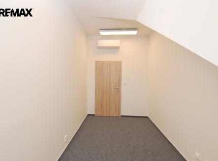 Pronájem kanceláře, 12 m²