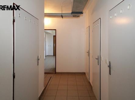 img-9839.jpg