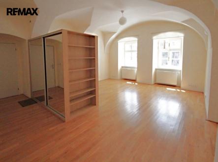 Pronájem bytu, 1+1, 44 m²