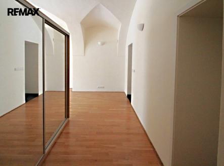 Pronájem bytu, 1+1, 44 m²