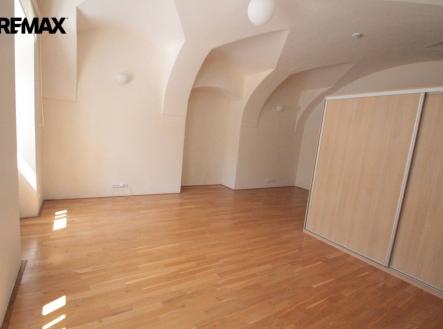 Pronájem bytu, 1+1, 44 m²