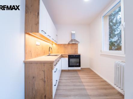 Pronájem bytu, 3+1, 62 m²