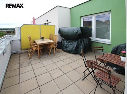 Pronájem bytu, 2+kk, 52 m²