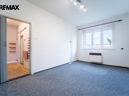 Pronájem bytu, 2+1, 65 m²