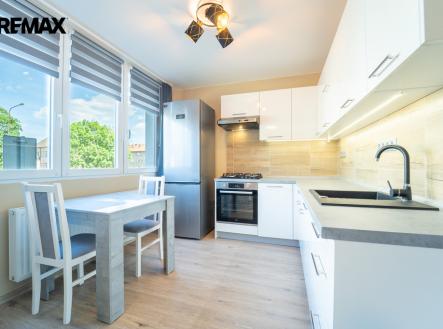 Prodej bytu, 1+1, 42 m²