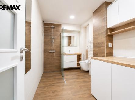 Pronájem bytu, 2+kk, 47 m²