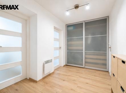 Pronájem bytu, 2+kk, 47 m²