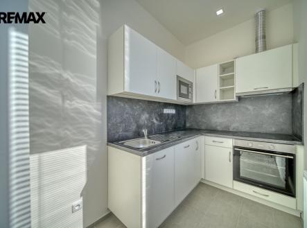 Pronájem bytu, 3+kk, 58 m²