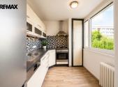 Pronájem bytu, 3+kk, 69 m²