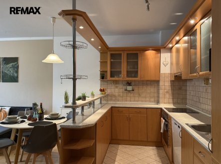 Prodej bytu, 3+kk, 76 m²
