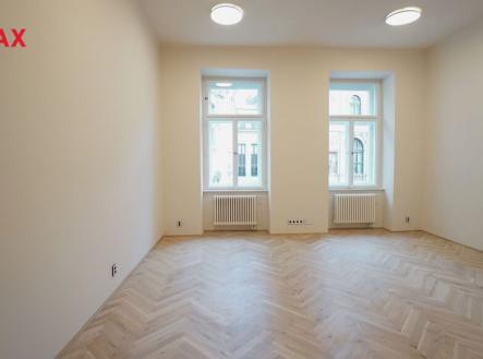 Pronájem bytu, 2+kk, 56 m²