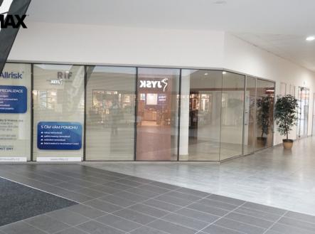 Pronájem obchodní prostory, 55 m²