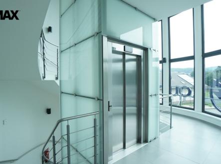 Pronájem kanceláře, 72 m² obrázek