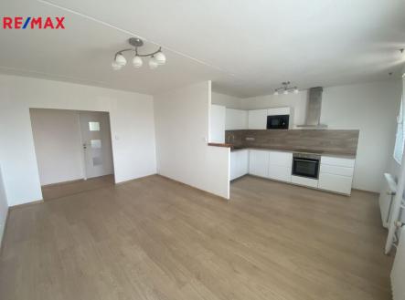 Pronájem bytu, 4+kk, 80 m²