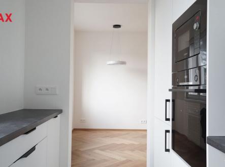 Pronájem bytu, 3+kk, 73 m²