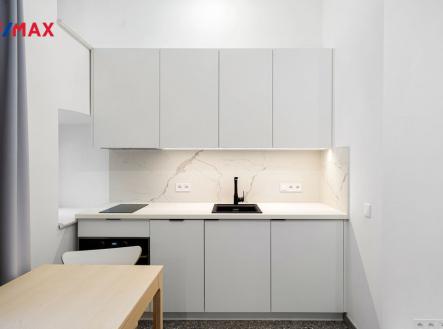 Pronájem bytu, 1+kk, 29 m² obrázek