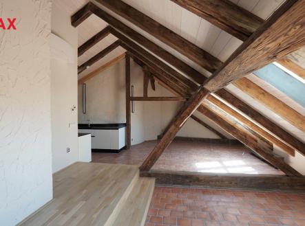 Pronájem bytu, 2+kk, 112 m²